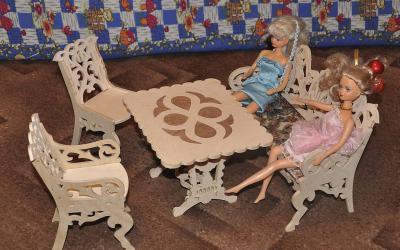 Как сделать мебель для кукол своими руками - в том числе и для Барби